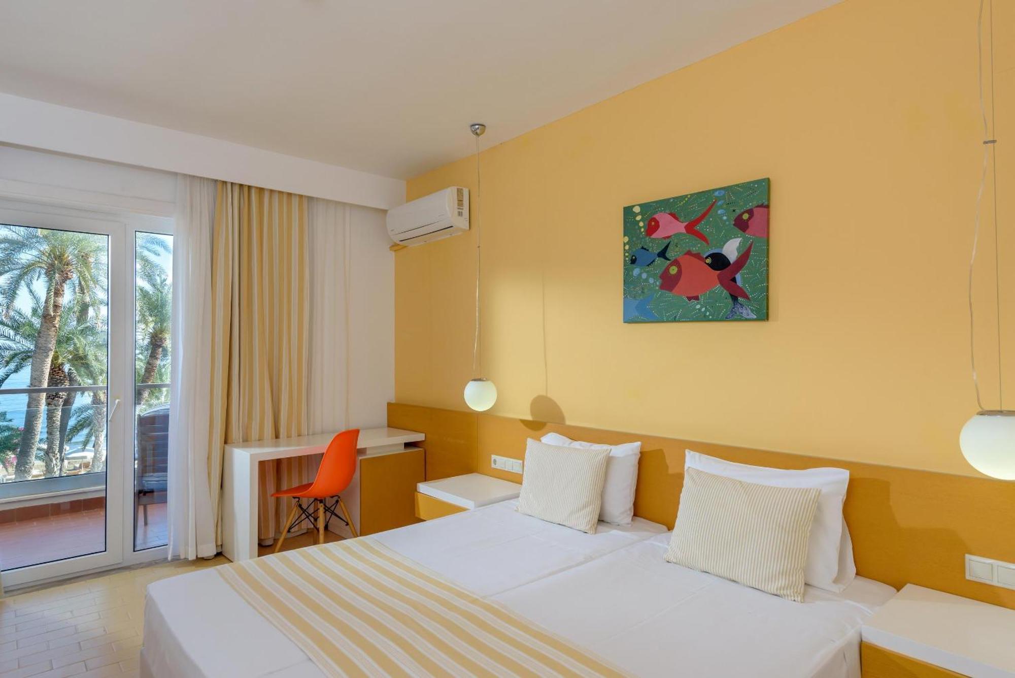 Zeus Hotels Palm Beach Stalida Exterior foto