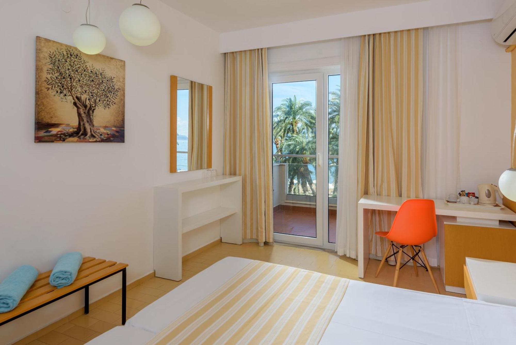 Zeus Hotels Palm Beach Stalida Exterior foto